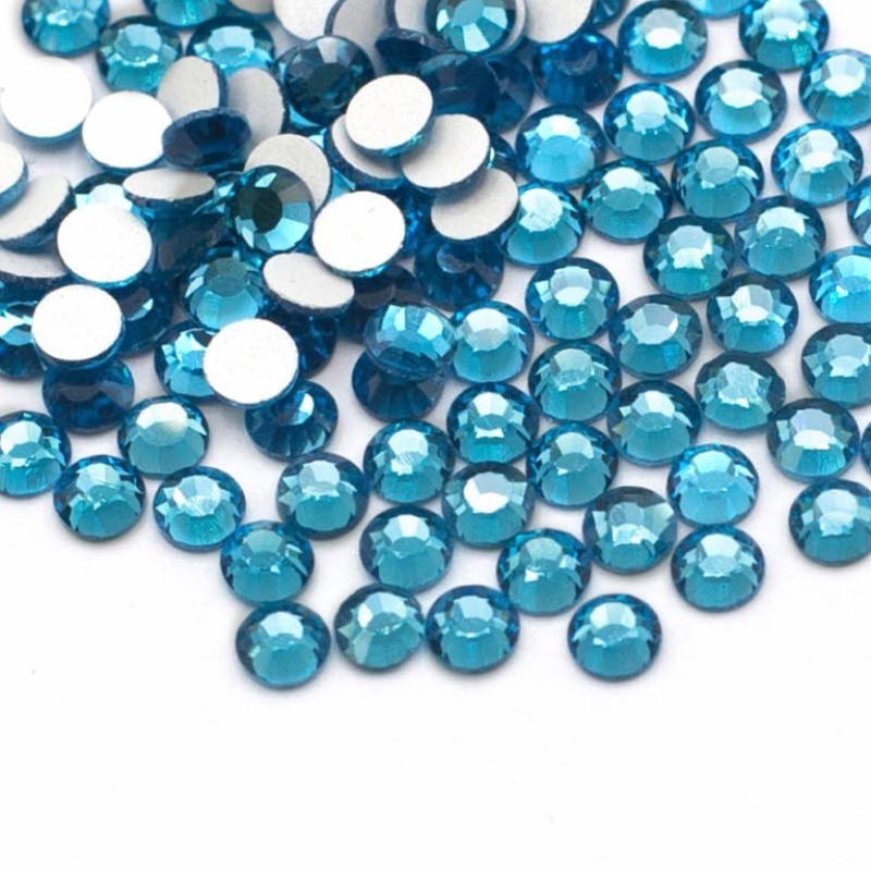 Piedra para pegar Blue Zircon. Piedra para pegar Blue Zircon.