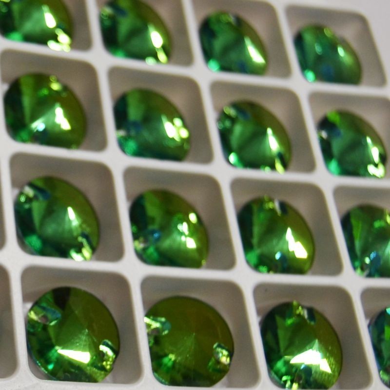 Piedra para coser rivoli Peridoto. Piedra para coser rivoli Peridoto.